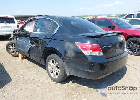 2010 Honda Accord 2.4 Ex-L z USA, uszkodzony, nr VIN 1HGCP2F84AA135044